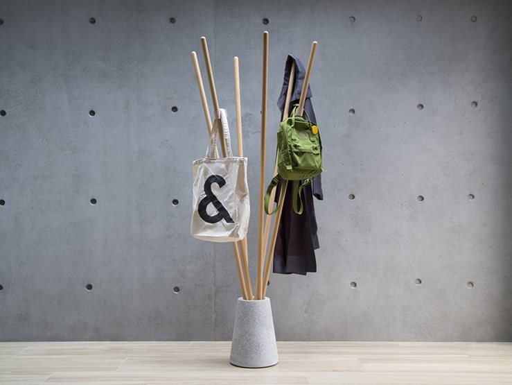 ekta_ls_spaghetticoatrack_terrazo_11302